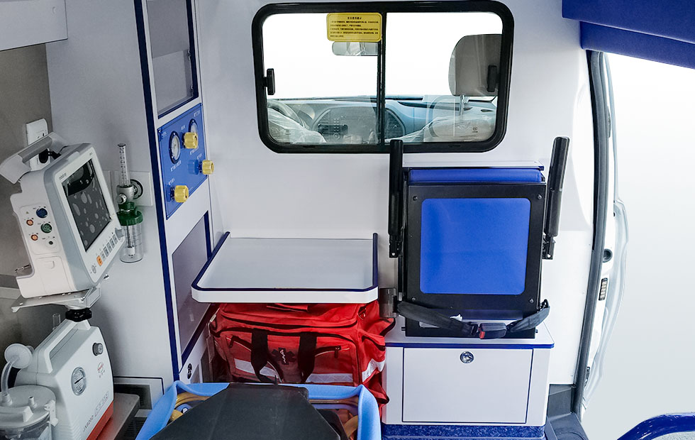 只用120才可以找到救護車嗎？那有沒有非緊急救護車