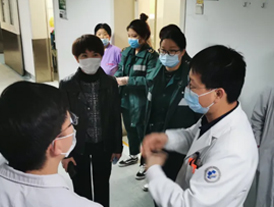 騰康護(hù)送團(tuán)隊協(xié)助河北醫(yī)科大學(xué)第一醫(yī)院進(jìn)行搬遷工作