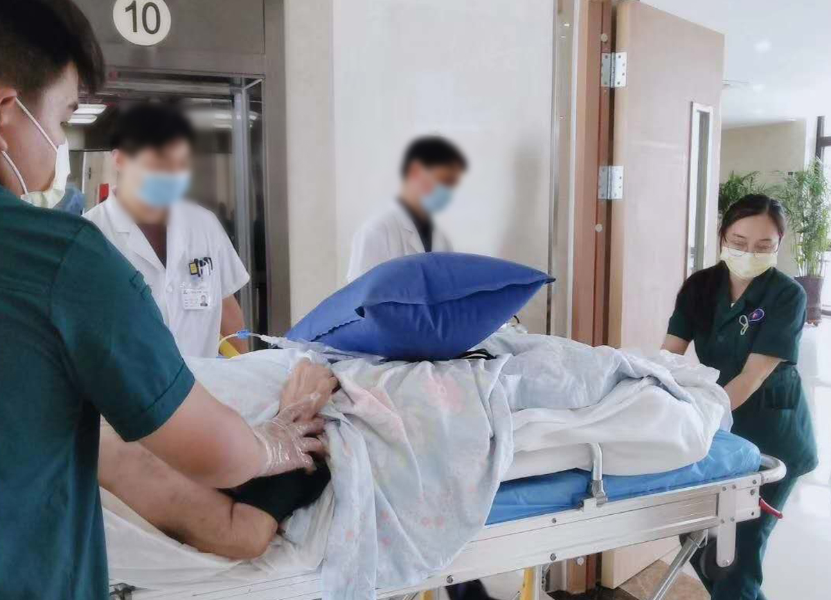 北京到上海高鐵轉(zhuǎn)診護(hù)送，有騰康